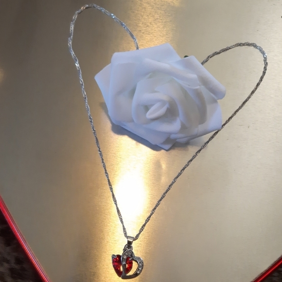 925 Silver Chain Heart & Crystal Pendant - Picture 8 of 10